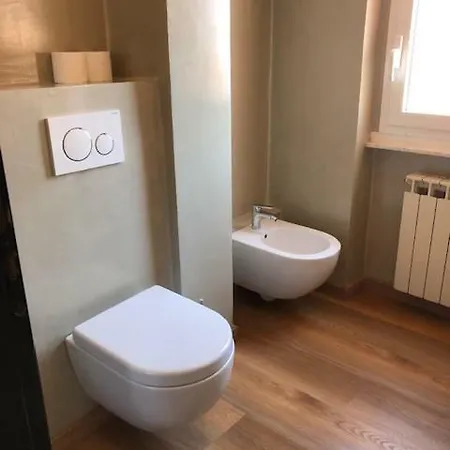 アパートホテル Principi Di Piemonte 4*