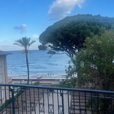 Principi Di Piemonte Appart hôtel Alassio